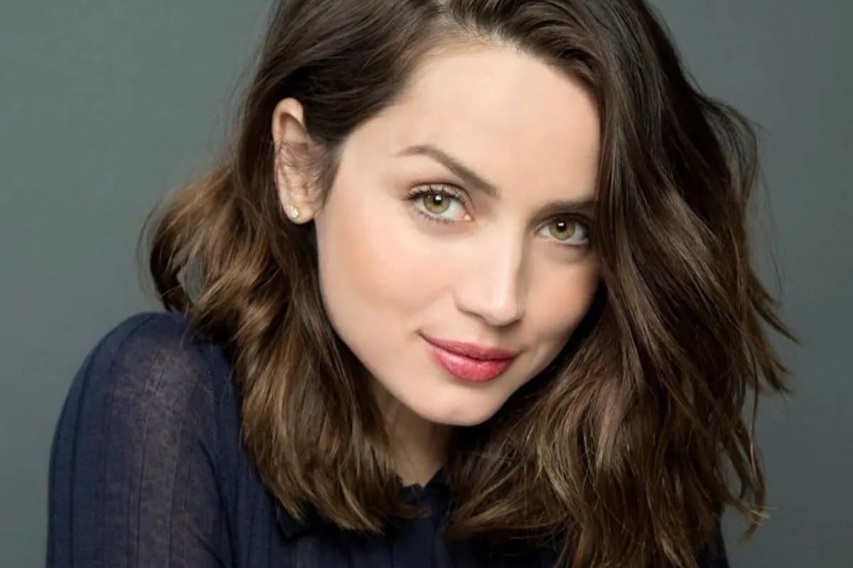 32 Fakta Tentang Ana De Armas